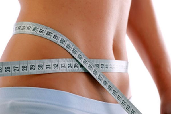 Bezpečný detox na chudnutie po 40 rokoch: Ako odstrániť toxíny a schudnúť?